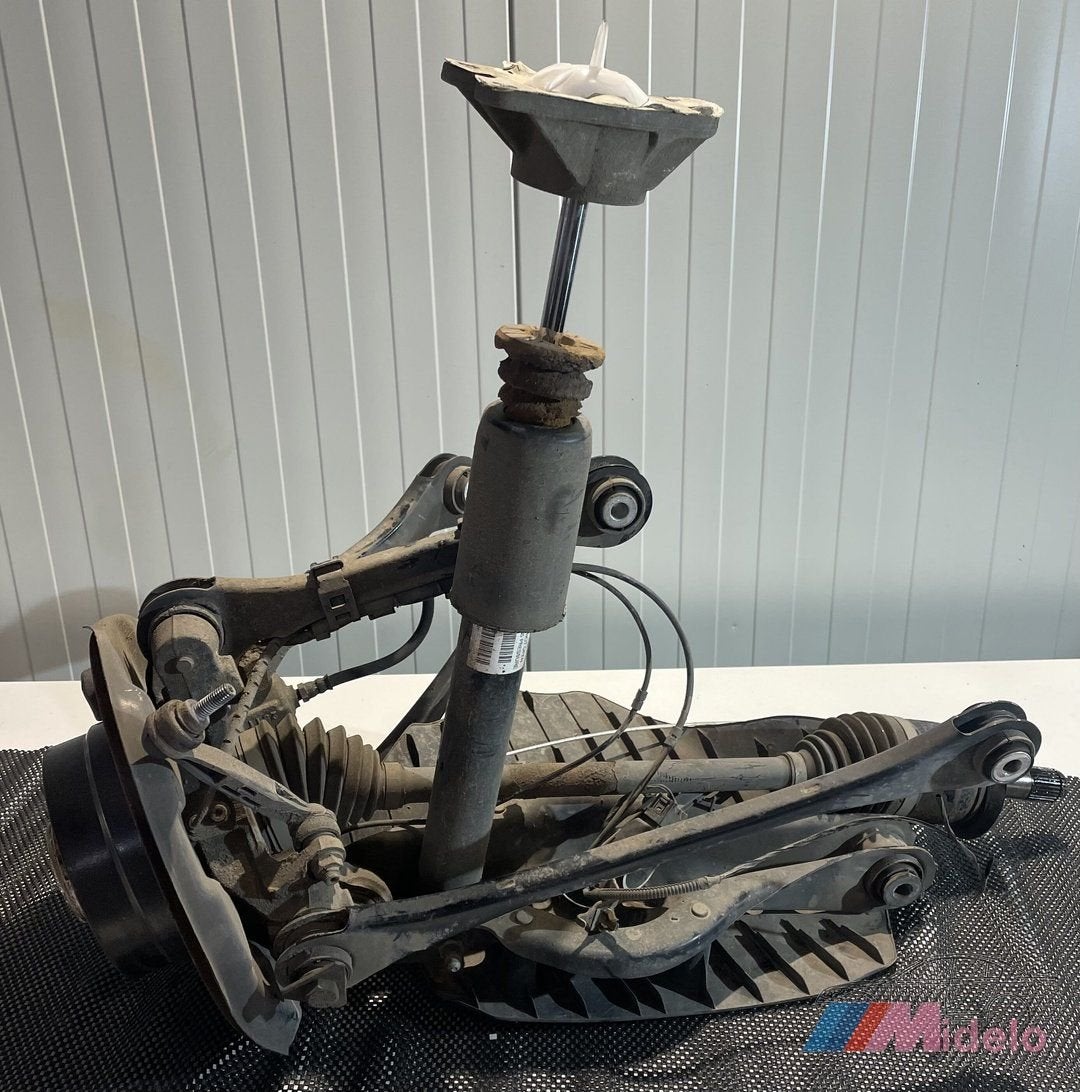BMW F20 FUSEE STUK LINKS ACHTER COMPLEET 33326792515, -, Utilisé, -, Enlèvement ou Envoi