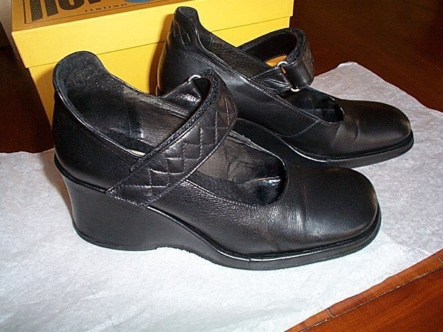 Prachtige schoenen HERE & NOW 37/37.5 Np € 195, Zwart, Ophalen of Verzenden, Zo goed als nieuw, Schoenen met hoge hakken