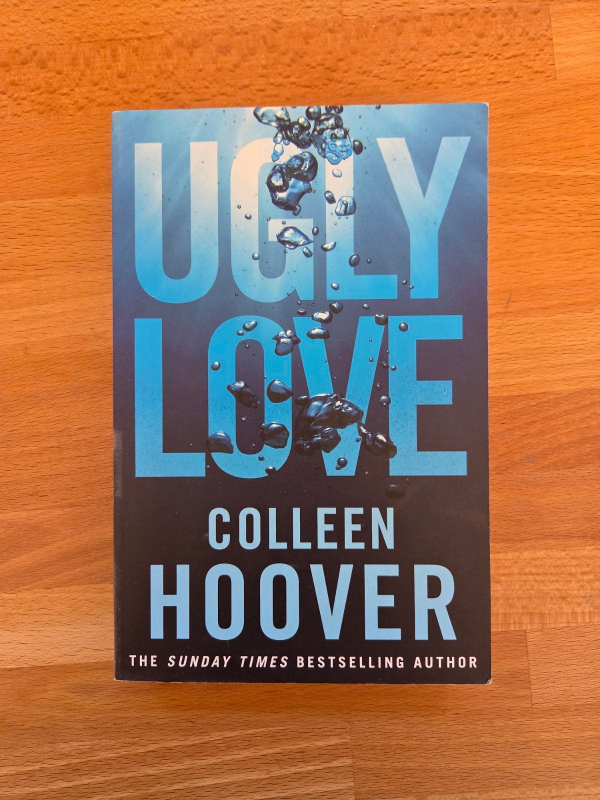 Ugly Love paperback, Ophalen of Verzenden, Zo goed als nieuw, Colleen Hoover