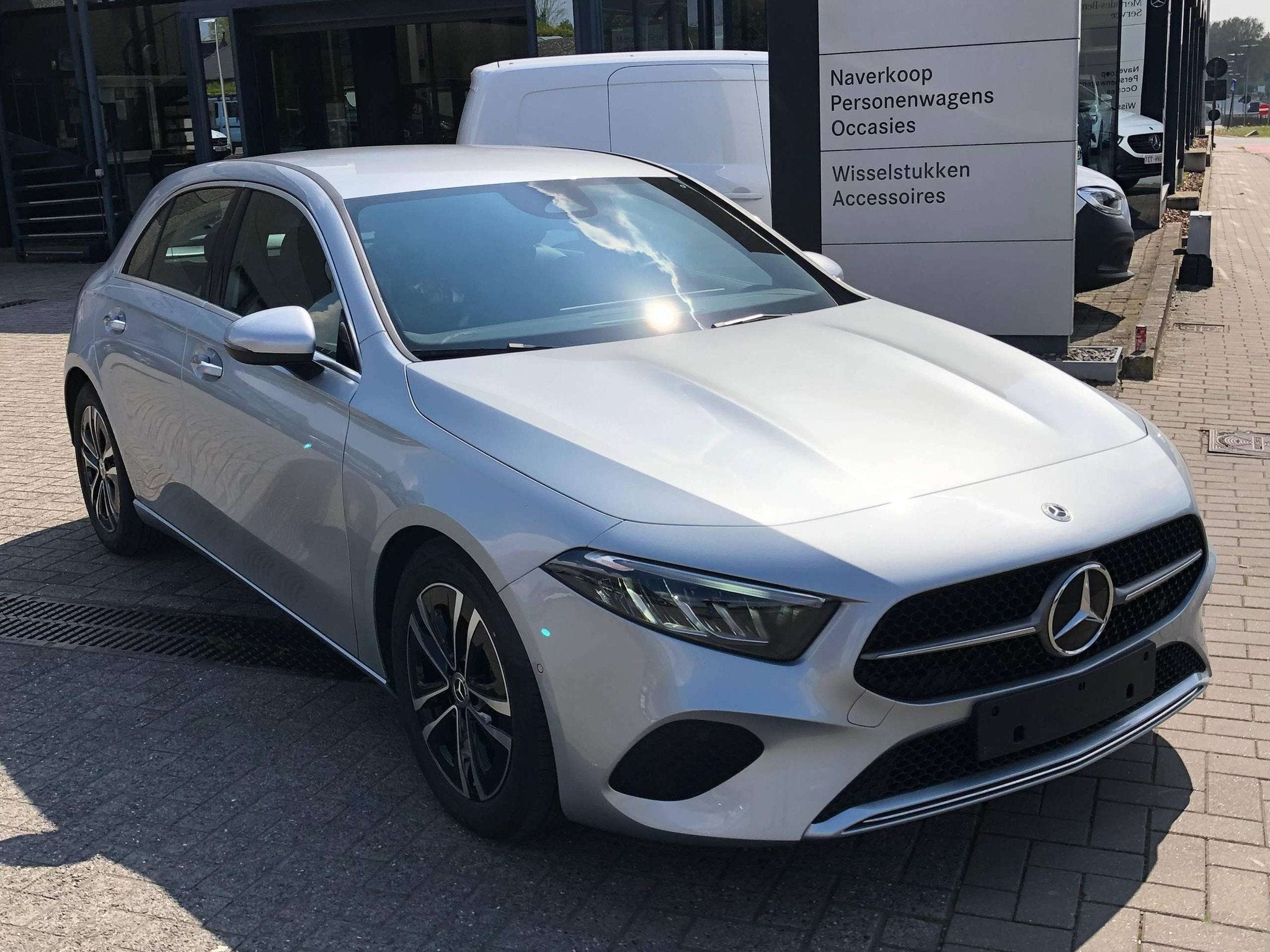 Mercedes-Benz A-Klasse 180 Sfeerverlichting Keyless GO Draad, Autos, 100 kW, Achat, 1440 kg, 135 g/km