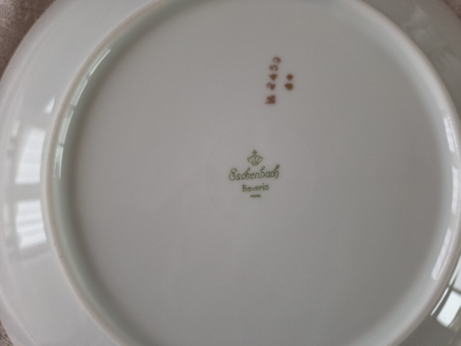 Eetservies vergulde rand, Ophalen