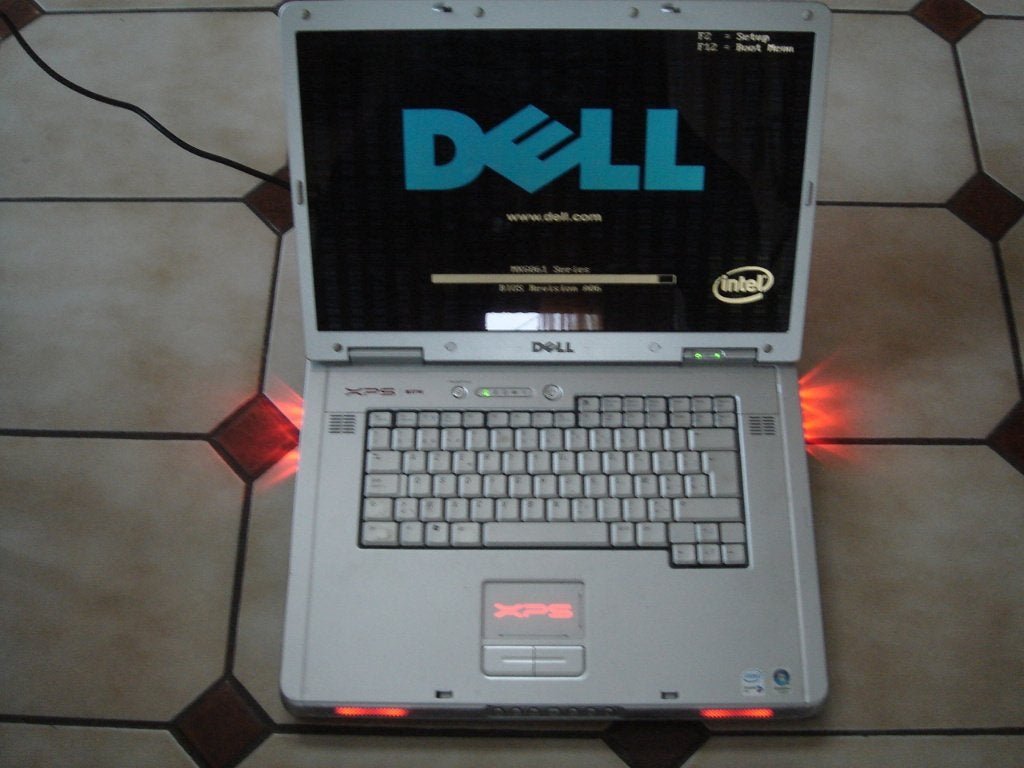 COLLECTOR DELL XPS M1710 TOP GAMING VINTAGE LAPTOP, Computers en Software, Ophalen
