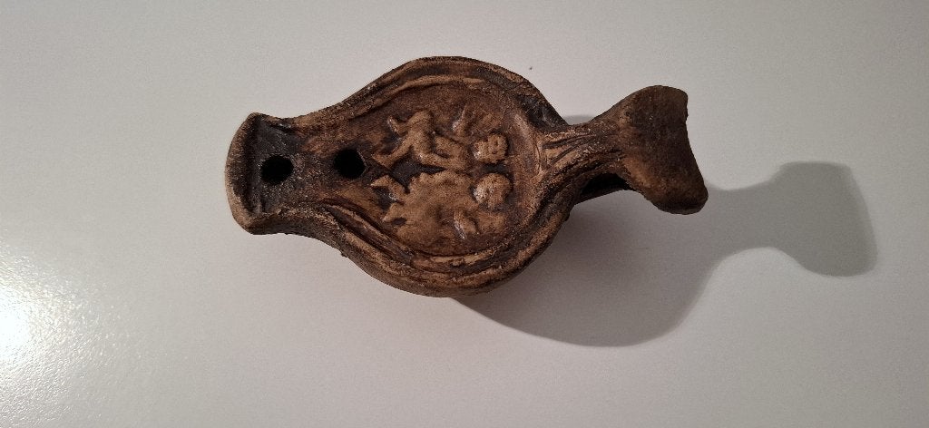 Lampe à huile romaine en terre cuite, Envoi