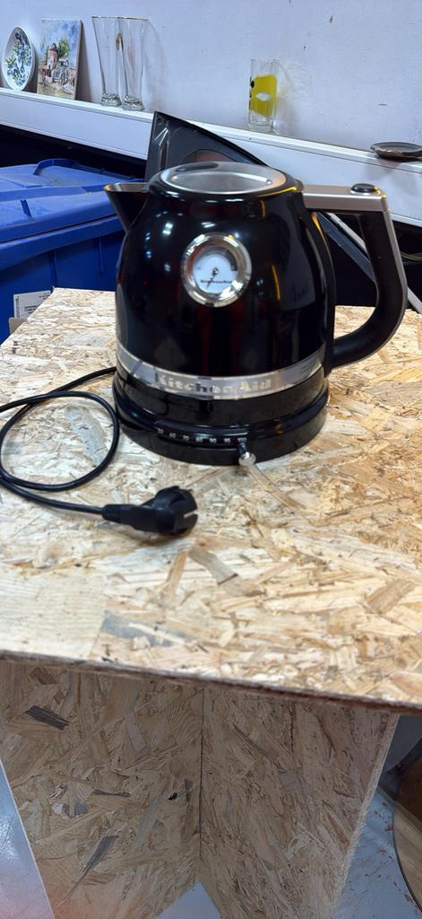 Bouilloire KitchenAid, Electroménager, 1 à 2 litres, Enlèvement ou Envoi, Utilisé, Inox