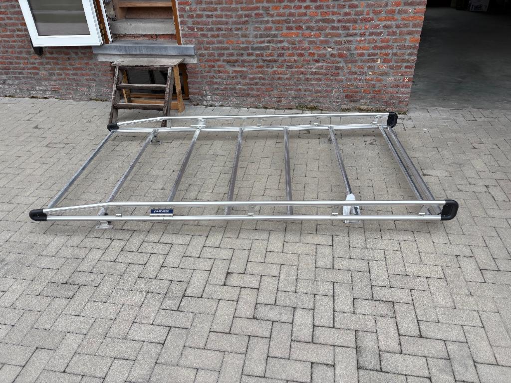 gallerie de toit, Ophalen, Zo goed als nieuw