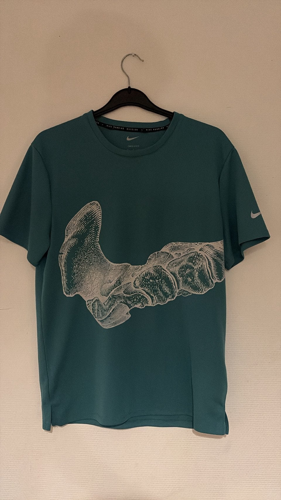 T-shirt running nike M, Ophalen, Zo goed als nieuw