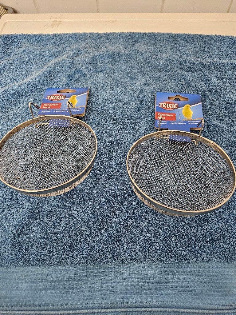 LOT DE 2 NIDS POUR CANARIS NEUF, Dieren en Toebehoren, Ophalen, Nieuw, Kooi-accessoires
