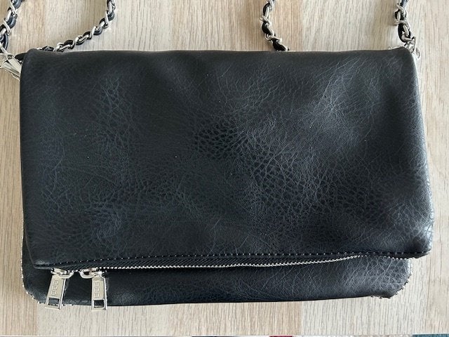 Zwarte handtas met ketting nieuw, Ophalen of Verzenden, Nieuw, Zwart, Handtas