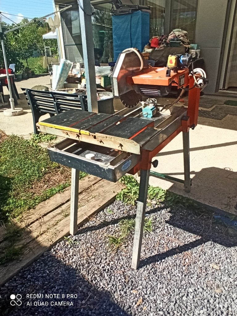 Electric CIRCULAR „CLIPPER” „PRO” graniet en tegels, Zakelijke goederen, Ophalen