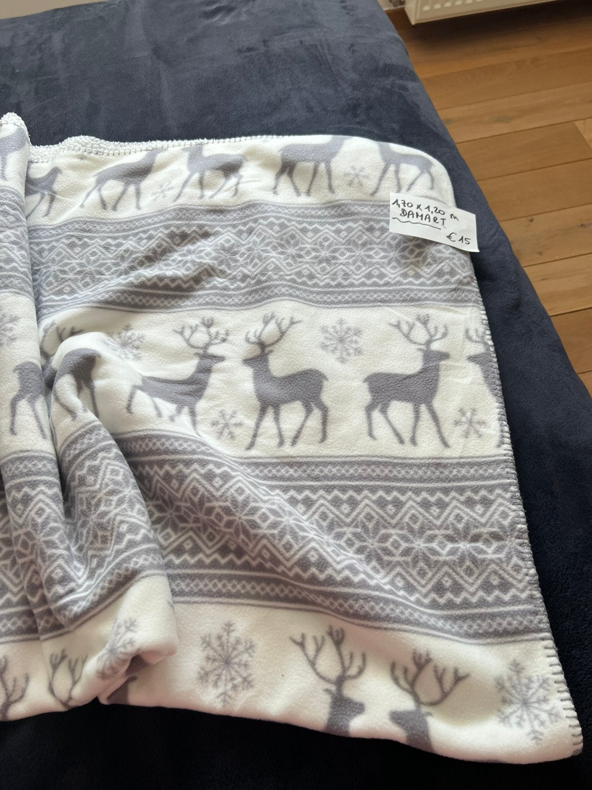 Plaid warm Damart , weinig gebruikt ! Koopje, Maison & Meubles, Accessoires pour la Maison | Plaids & Couvertures, Enlèvement ou Envoi