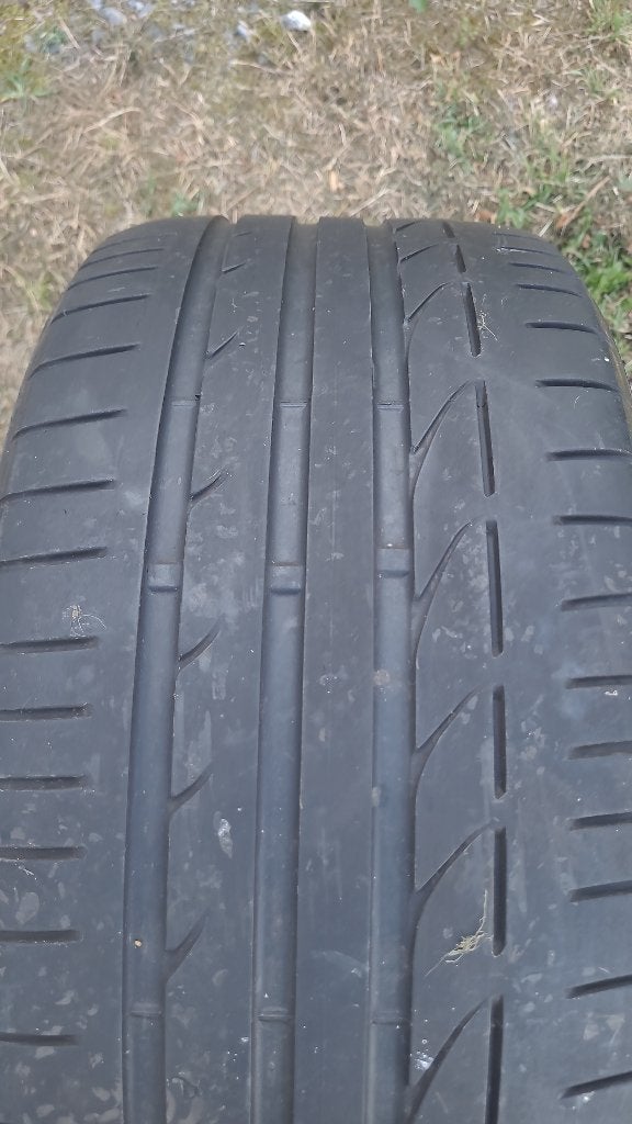 Pneus Bridgestone potanza 245/40/17, Auto-onderdelen, Banden en Velgen, Ophalen, 17 inch, Band(en), Personenwagen