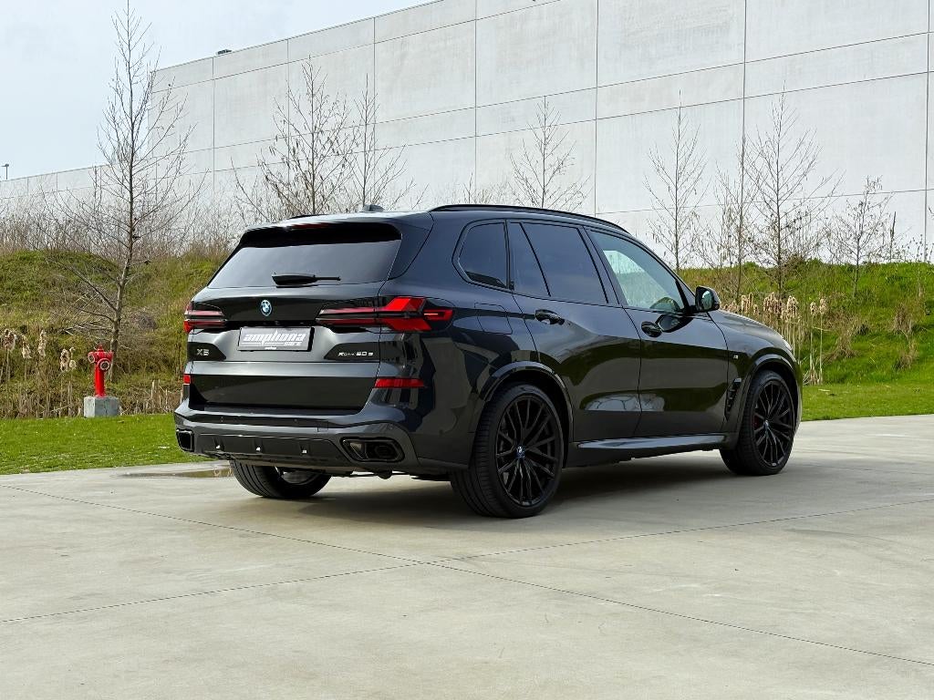 BMW X5 xdrive 50e Mpack   full black dominance, Cuir, Essai à domicile, Entreprise, Garantie prolongée