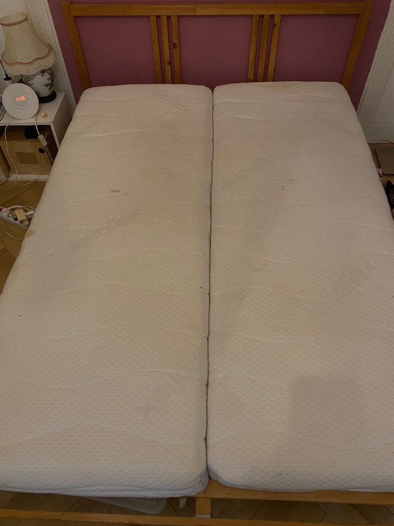 Matelas 140cm divisible en deux simples, Maison & Meubles, Chambre à coucher | Matelas & Sommiers, Utilisé, Matelas, 140 cm, Deux personnes
