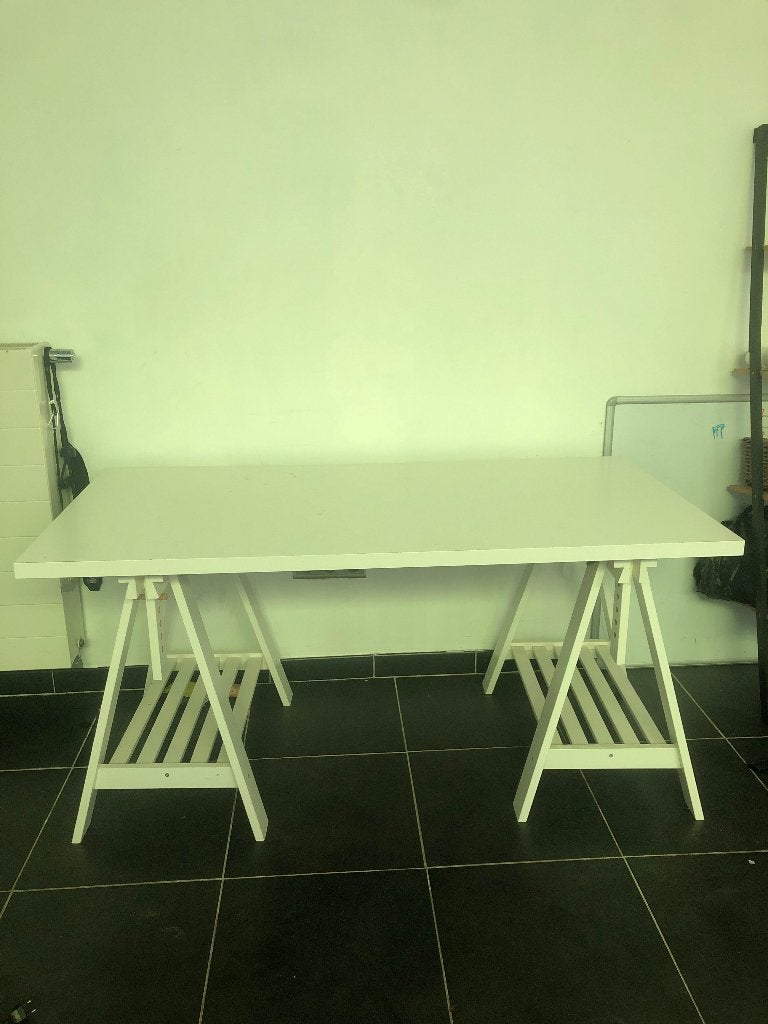 Ikea: bureau, Huis en Inrichting, Bureaus, Ophalen, Gebruikt, Hout, Schoolbureau