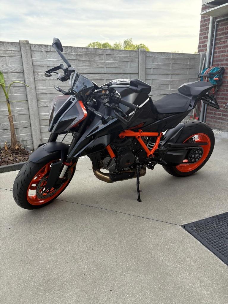 Te koop KTM superduke1290R, Motos, Motos | KTM, Permis Moto A, Occasion, 2 cylindres, Particulier