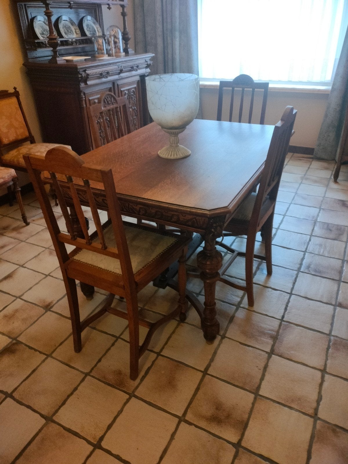 Antieke eikenhouten tafel, Ophalen