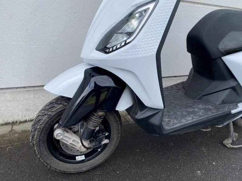 Piaggio 1 plus PMP forever white klasse B, Divers, Enlèvement, Utilisé