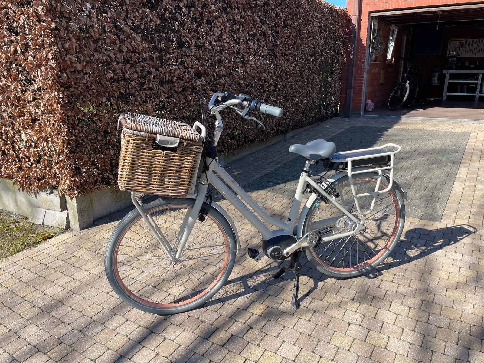 Elektrische damesfiets, Vitesses, Comme neuf, Enlèvement, 47 à 50 cm