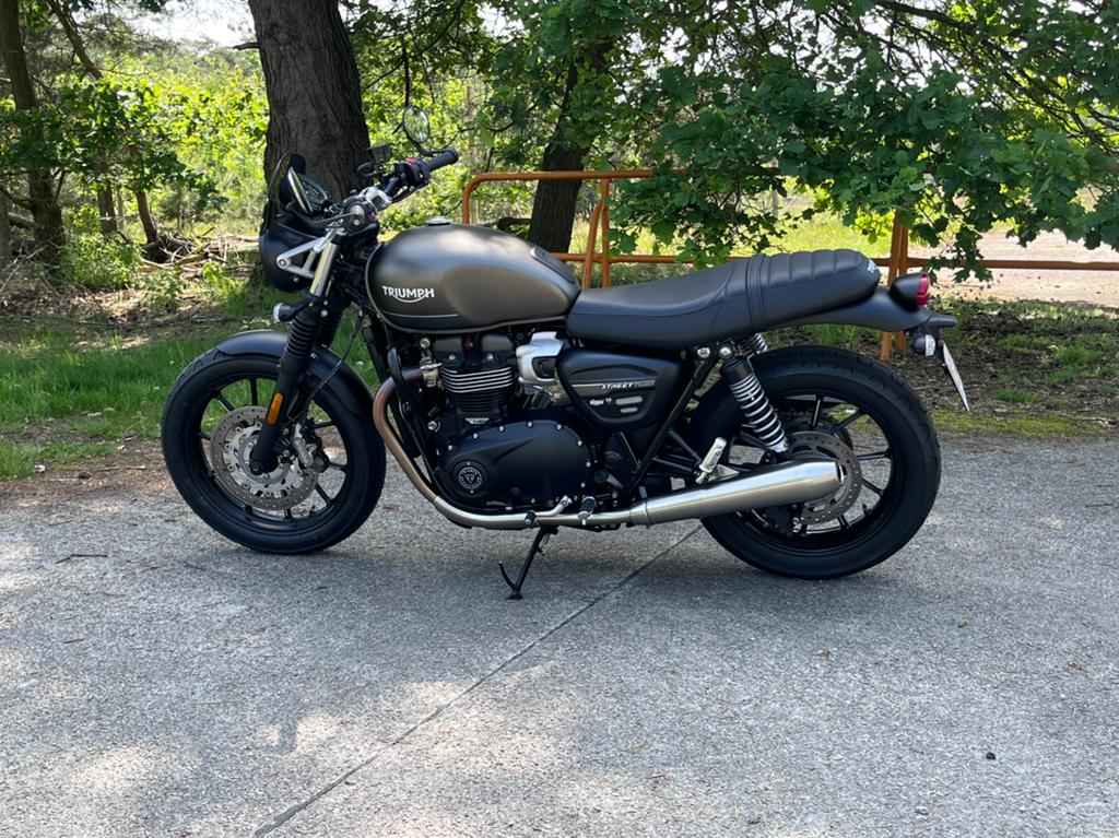 Triumph Street Twin