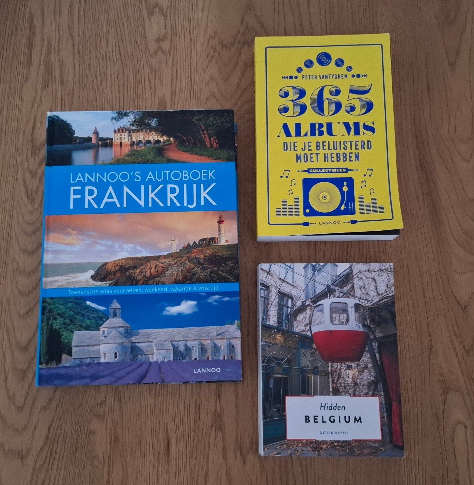 3 boeken, Livres, Récits de voyage, Enlèvement