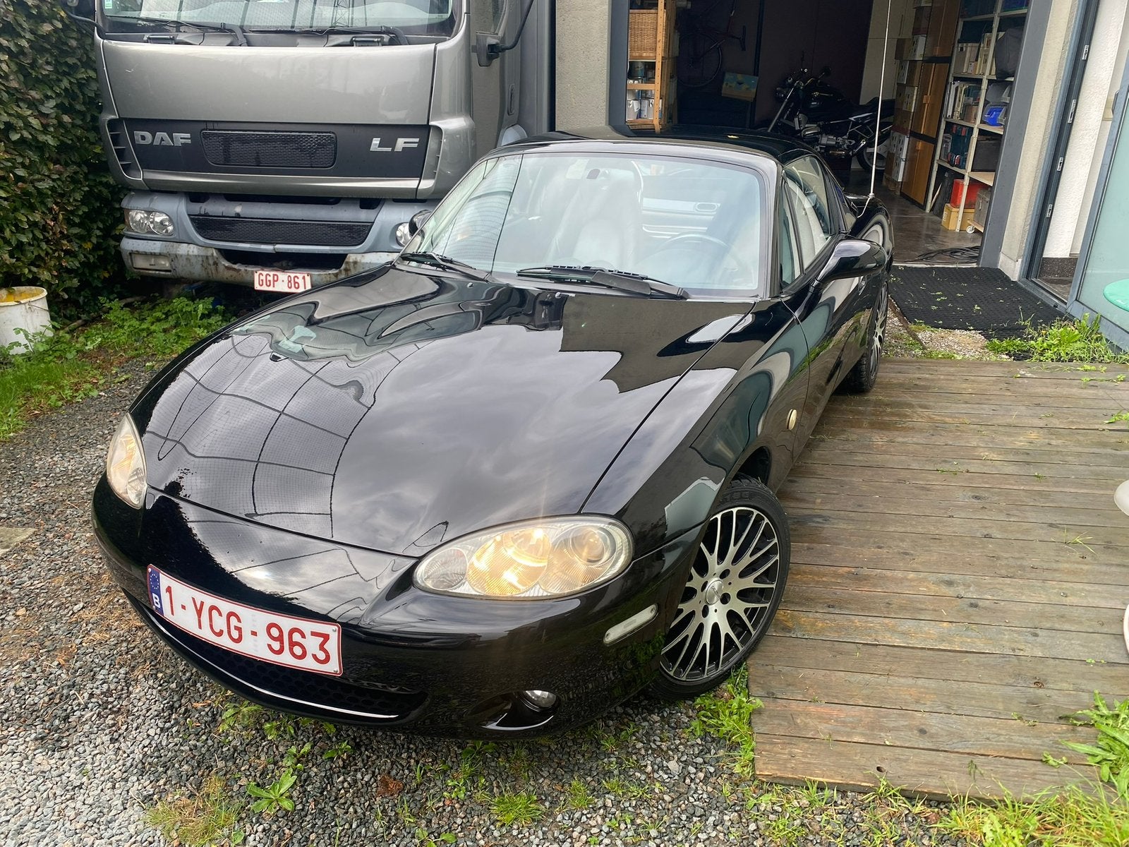 Mazda MX5 NB, automaat, zwart, bouwjaar 2001, 153.000km, Autos, Mazda, Cuir, Achat, 0 kg, Noir