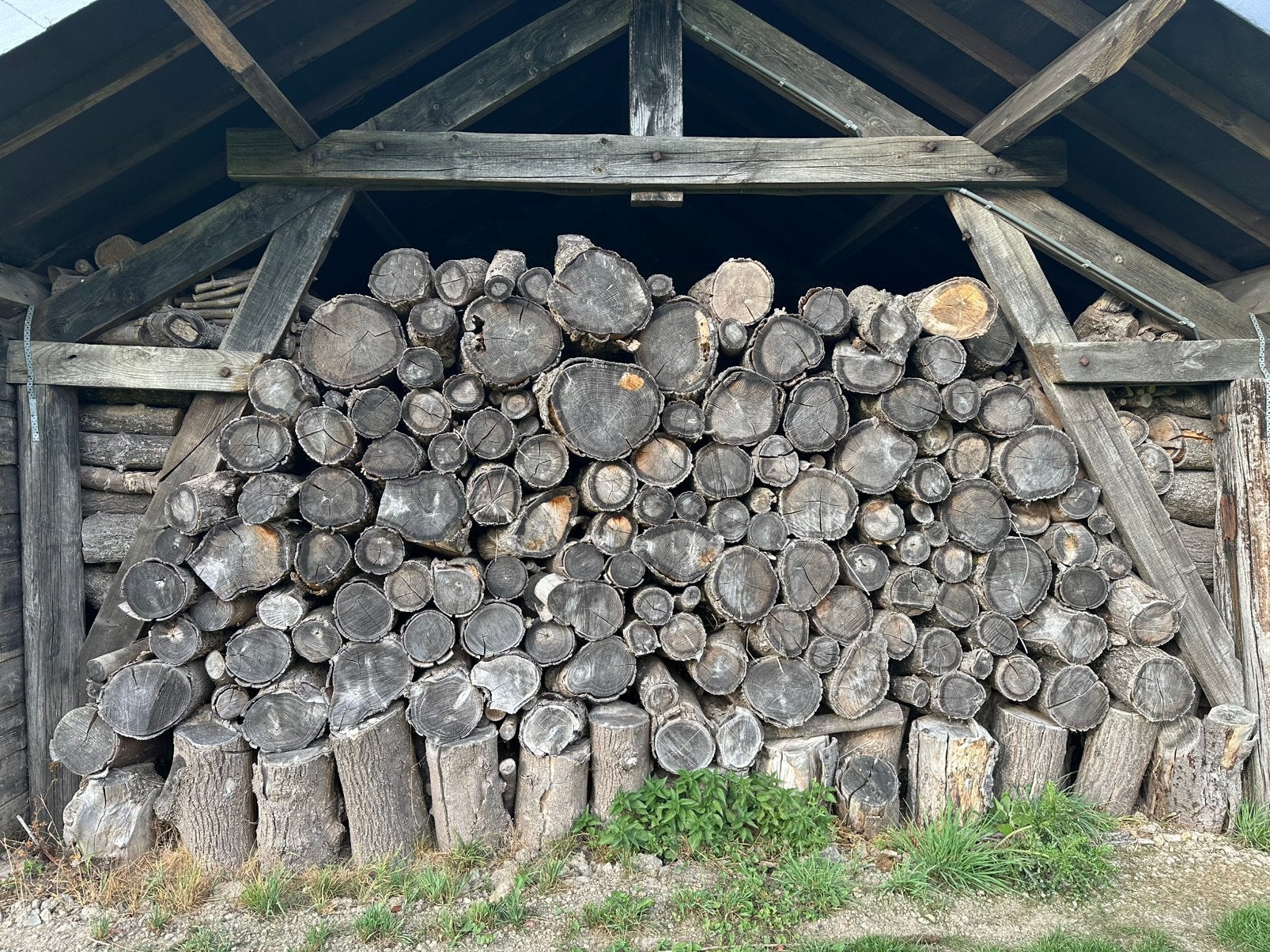 Bois de chauffage, 6 m³ ou plus, Enlèvement, Chêne, Bûches