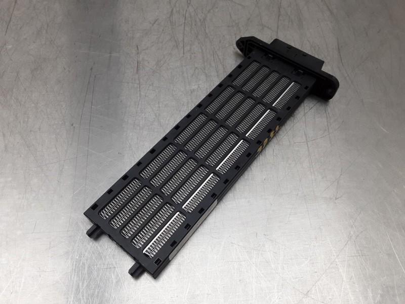RESISTANCE CHAUFFE Nissan Qashqai (J11) (01-2013/-), Dhr. M. Roggen, Stadsweg 37 37
9917 PV  WIRDUM GR., NL, Nissan, Utilisé