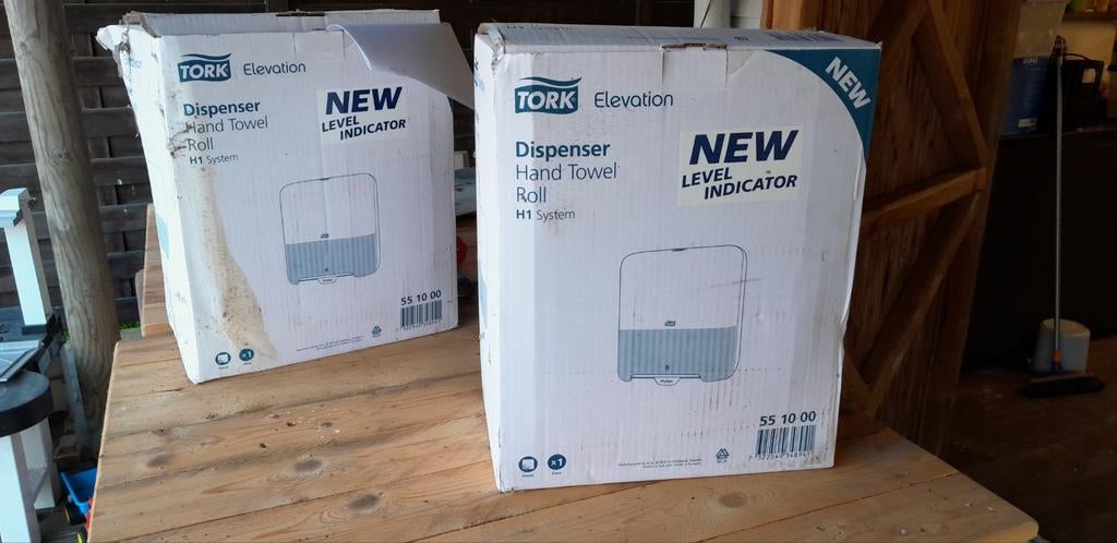 2 x Tork Dispenser H1 551000, Ophalen, Zo goed als nieuw, Overige