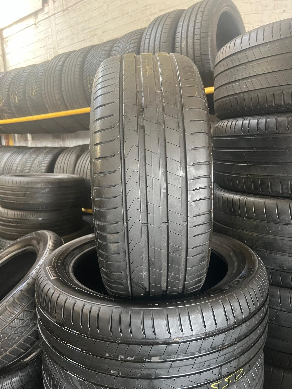 255 45 19 pirelli avec montage et équilibrage, Auto-onderdelen, Ophalen