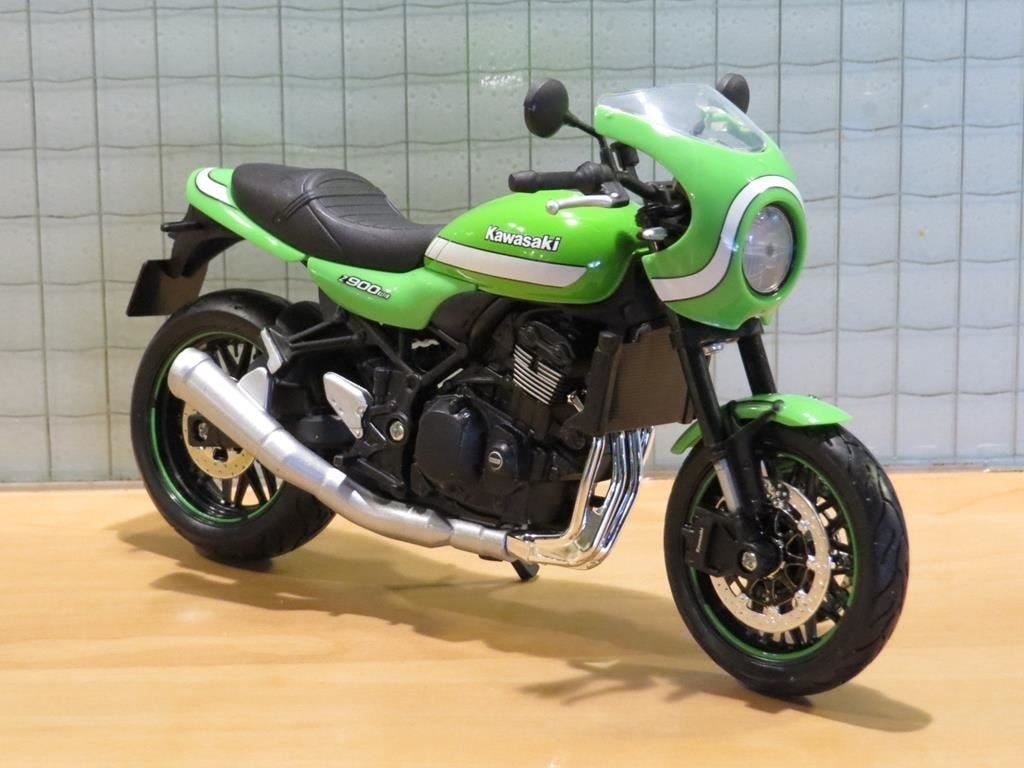 Kawasaki Z900 RS Cafe 1:12 green, Enlèvement ou Envoi, Neuf, 1:9 à 1:12, Moteur