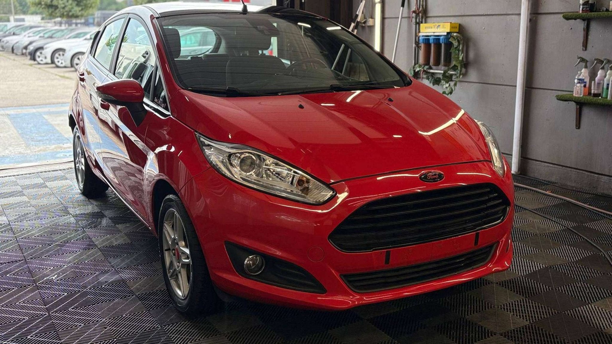 Ford Fiesta ford fiesta 1.5l bj.2016, Autos, Rouge, Euro 5, Achat, 74 ch