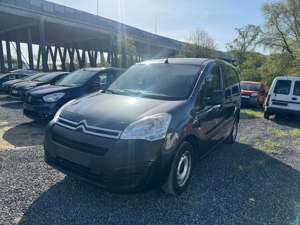 CITROEN BERLINGO, Autos, Argent ou Gris, Achat, Euro 6, 3 places