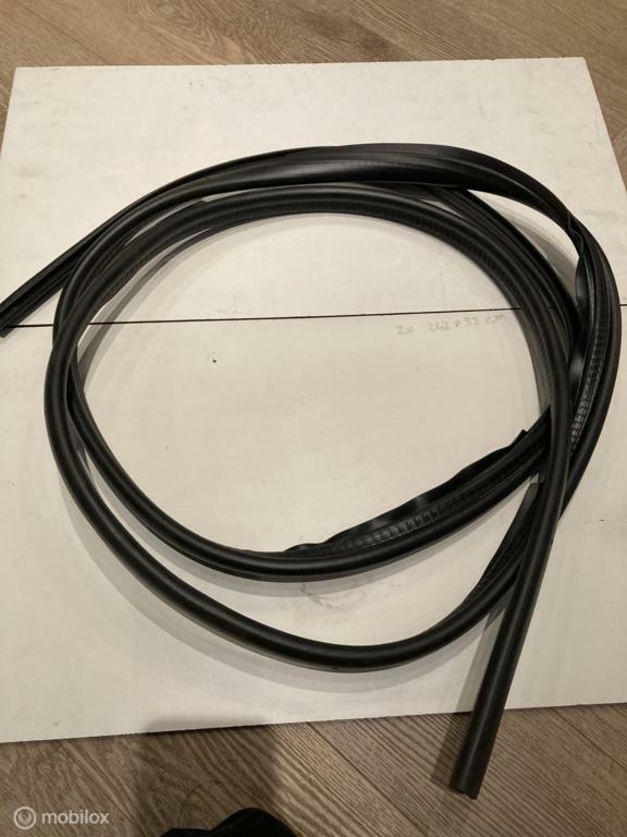 Achterkleprubber origineel BMW Touring E30 ('88-'94), Neuf, Enlèvement ou Envoi, BMW, BMW
