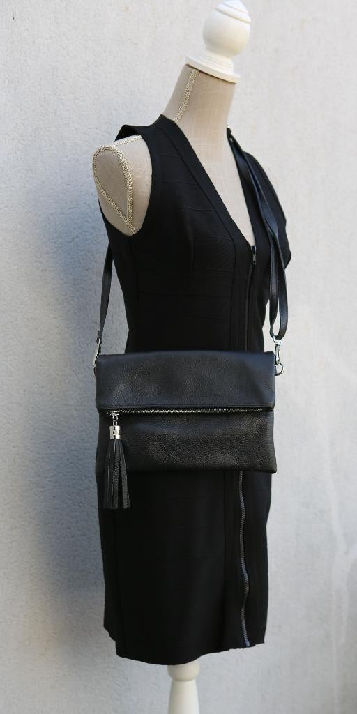 Splendide sac en cuir neuf noir Giuliano, Bijoux, Sacs & Beauté, Sacs | Sacs Femme, Neuf, Noir, Enlèvement ou Envoi
