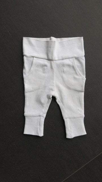 Wit broekje van Noppies (maat 44), Kinderen en Baby's, Broekje, Meisje, Ophalen of Verzenden, Zo goed als nieuw