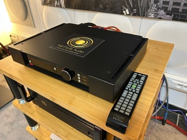 Rega ELICIT-R mk4 als nieuw met garantie, Johnny@fullcircle-audio.be, Autres marques, Enlèvement ou Envoi, Rega