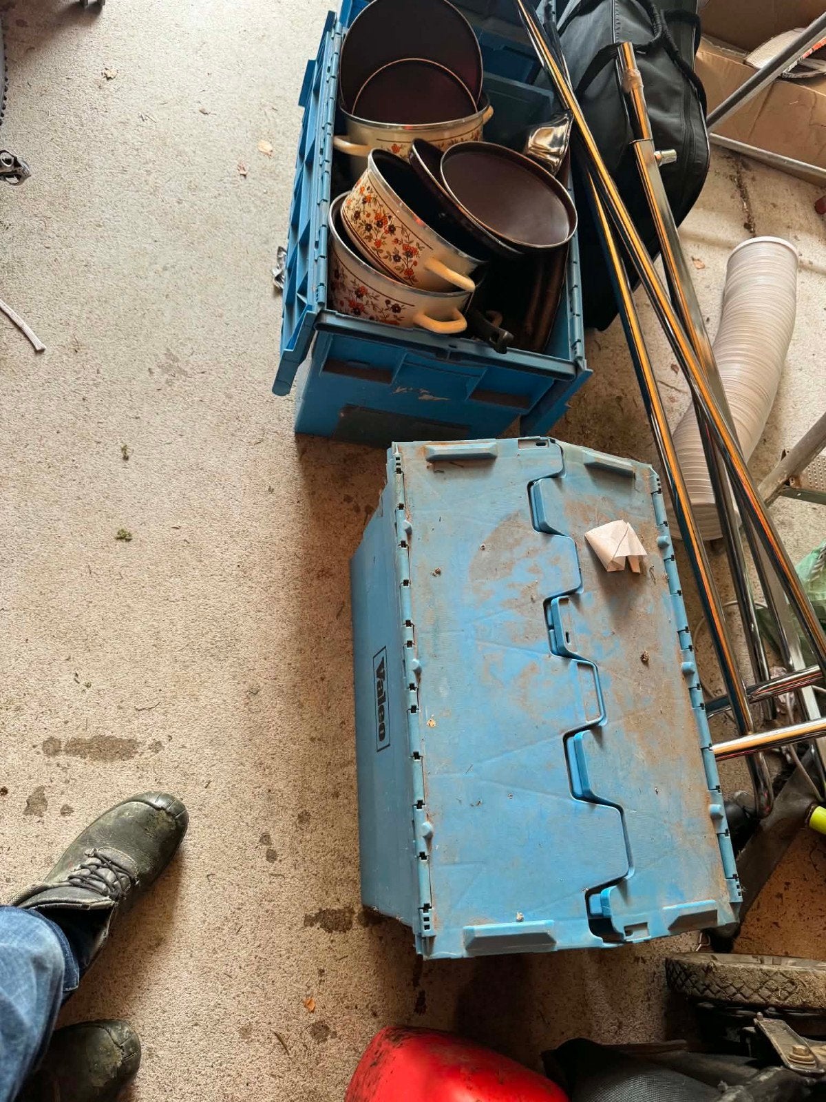 Lot pour brocante, Enlèvement