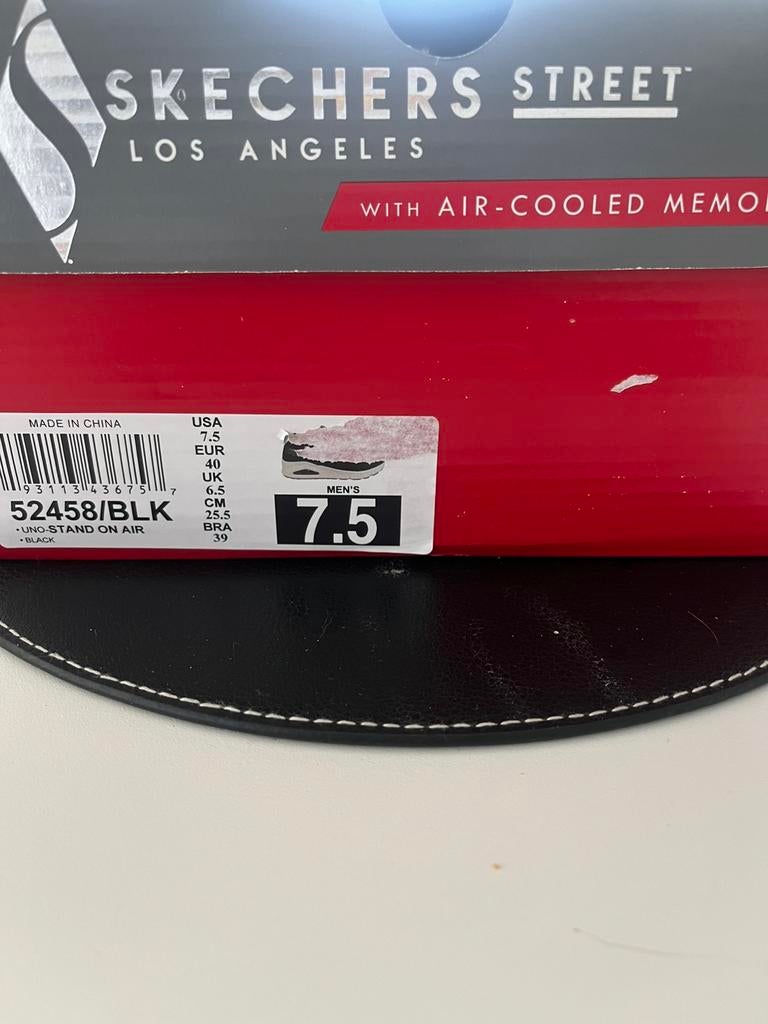 Mousse viscoélastique refroidie par air Skechers, Enlèvement, Neuf, Noir, Baskets