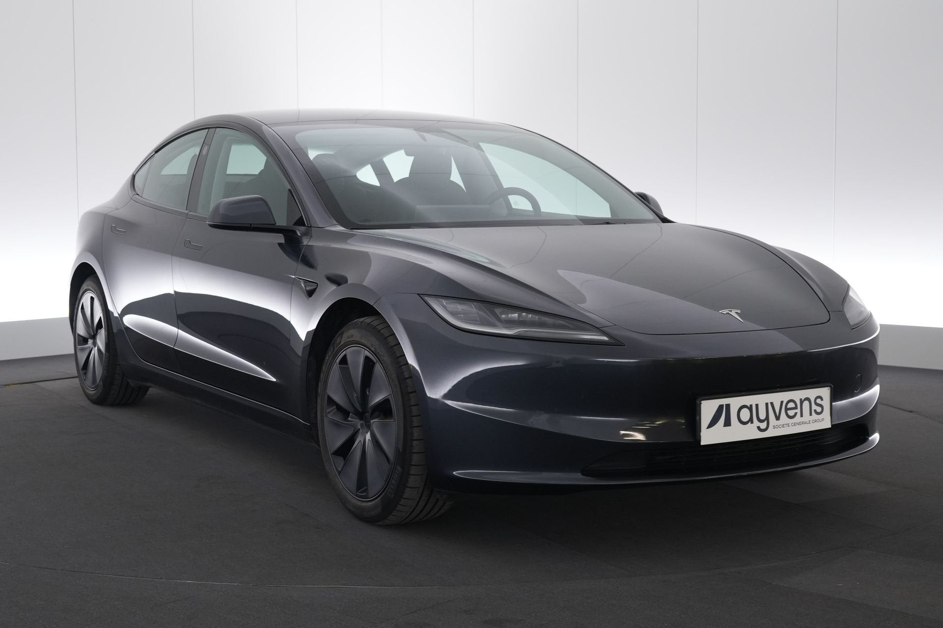 (2EHJ634) TESLA MODEL 3, Autos, Tesla, Cuir, Argent ou Gris, Achat, 4 portes