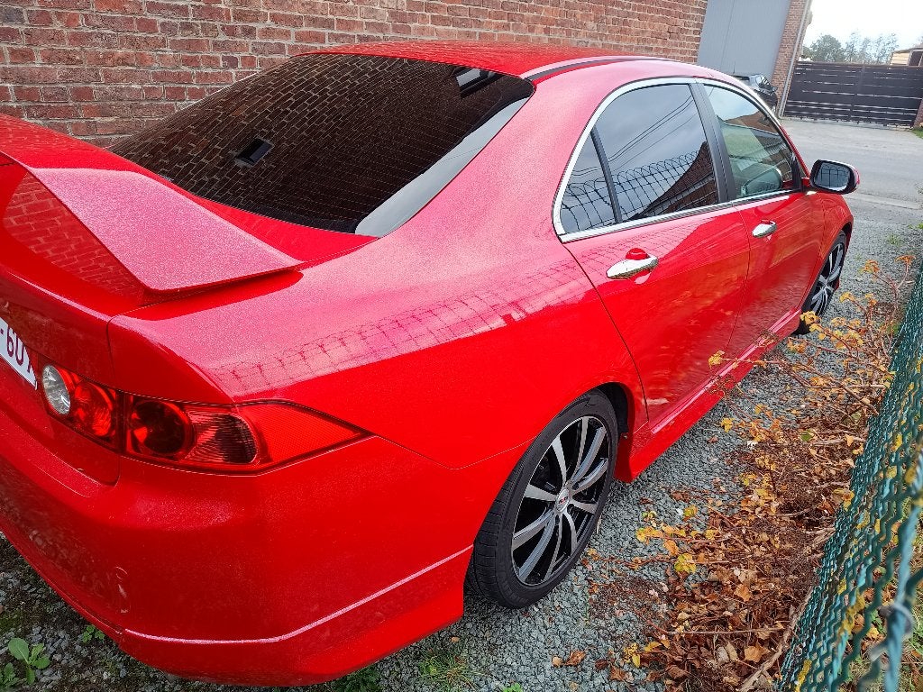Honda accord cl7, Rouge, Cuir et Alcantara, Boîte manuelle, Noir