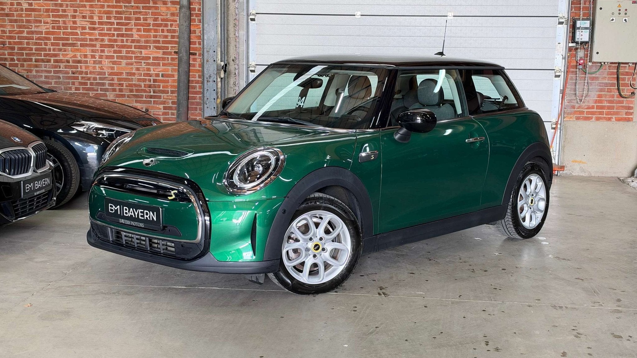 Mini Cooper SE *Garantie*SOH 99%*LED*Parkeersensor*Half Lede, Auto's, https://public.car-pass.be/vhr/2479438c-0de1-47b1-9554-27c8a4c2141d