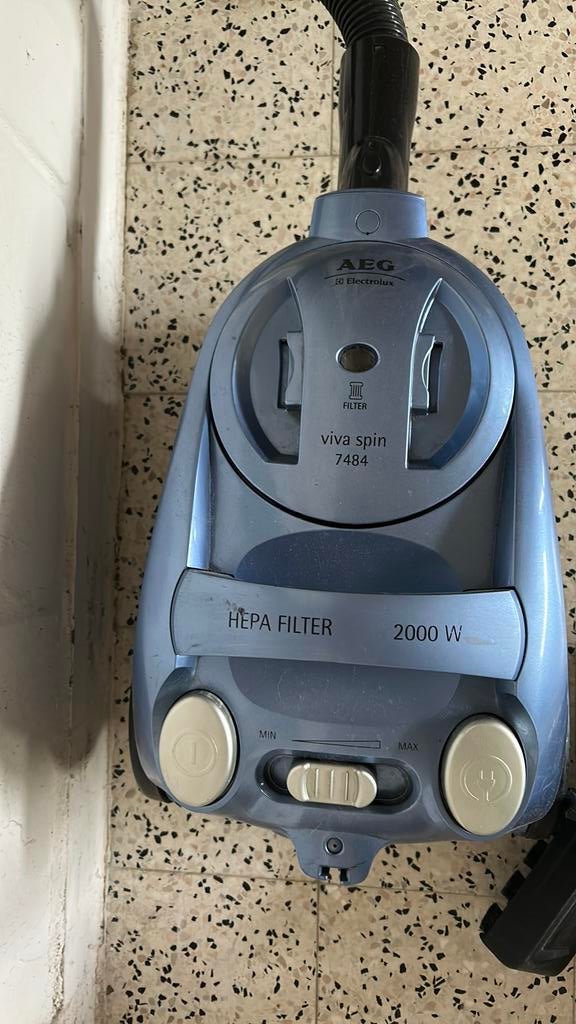 Aeg stofzuiger, Ophalen, Gebruikt, Geschikt voor huisdieren, 2000 watt of meer