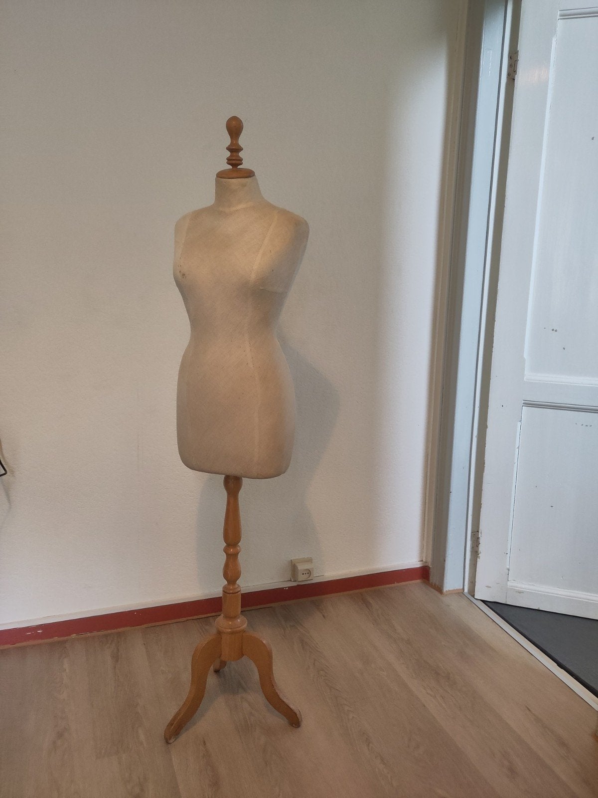 Couture borstomvang 36, Hobby en Vrije tijd, Naaien en Fournituren, Ophalen