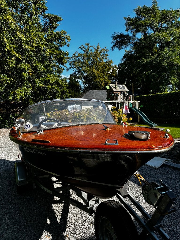 Vega 1966 (originele staat), Enlèvement, Bois