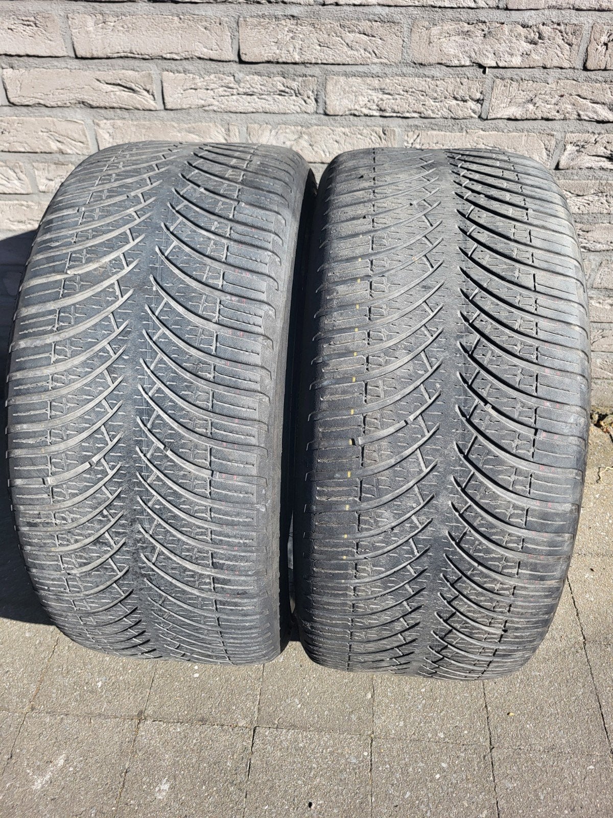 2 pneus 225 40 18 goodyear, Autos : Pièces & Accessoires, Pneus & Jantes, Enlèvement, Utilisé, 225 mm, Pneu(s)