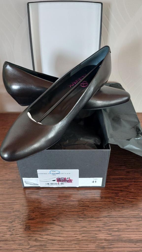 Damesschoenen Ambiorix Nike Marianne Winterlaarzen maat 41, Kleding | Dames, Schoenen, Ophalen of Verzenden