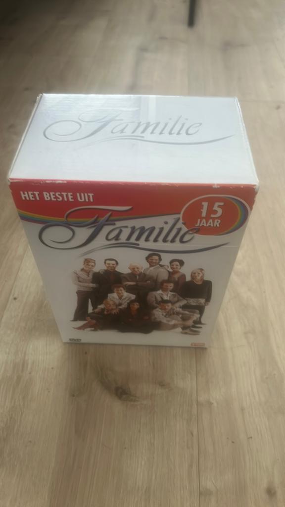 Familie box, Ophalen, Zo goed als nieuw