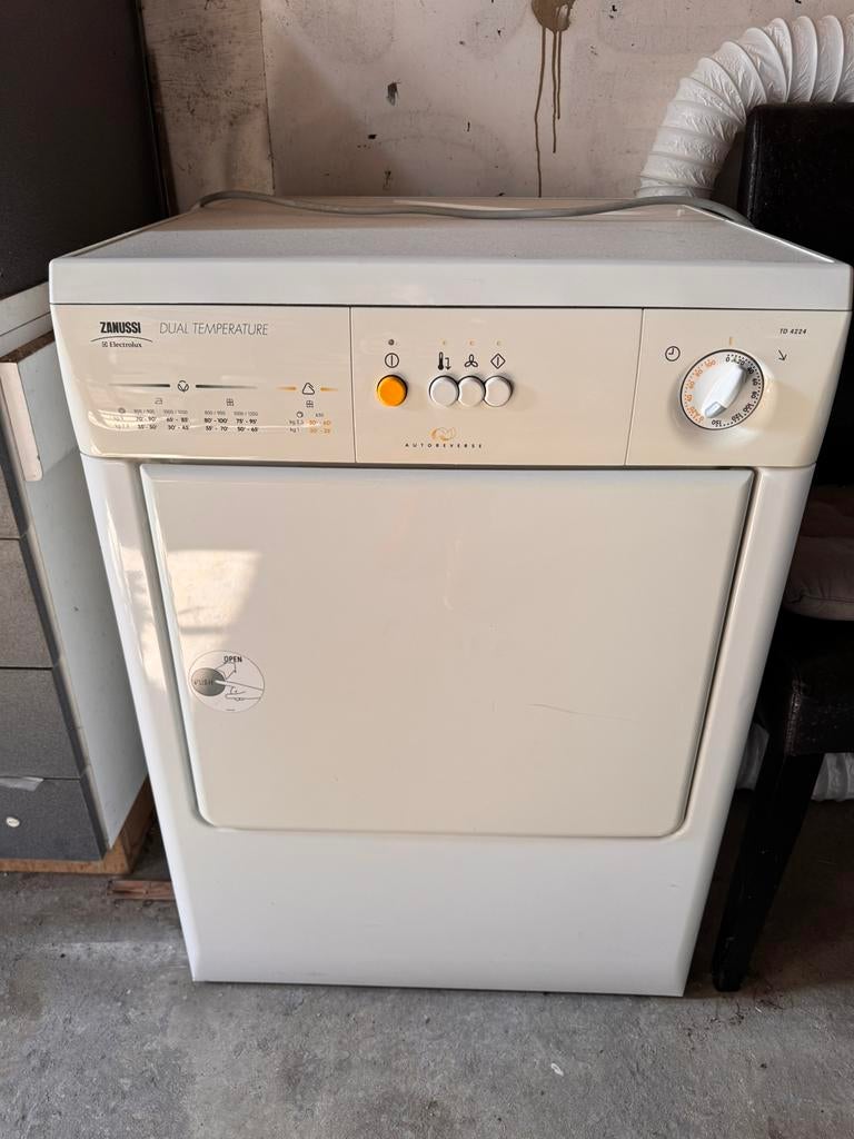 ZANUSSI E Electrolux DUAL TEMPERATURE, Elektronische apparatuur, Droogkasten, Ophalen, Gebruikt, Luchtafvoer, 4 tot 6 kg