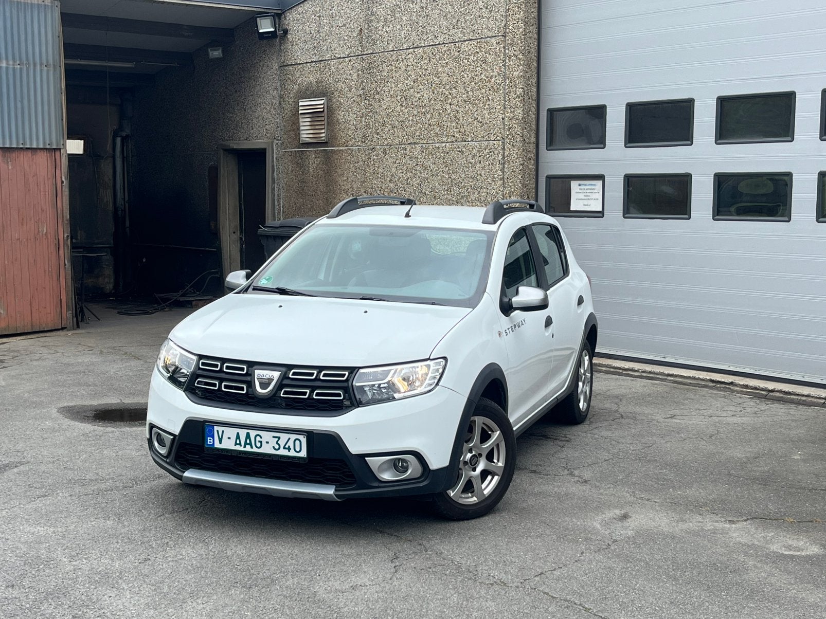 Dacia Sandero Stepway - 2019 - Parfait état, Bluetooth, Essai à domicile, Achat, Entreprise