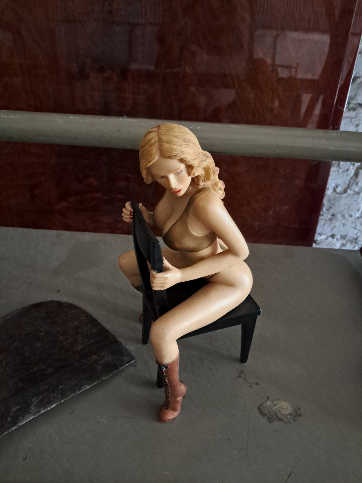 Figurine années  50 en résine  peinte a la main, erotissimo, Figurine